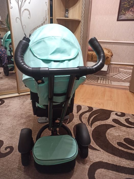 Продам детский велосипед коляска