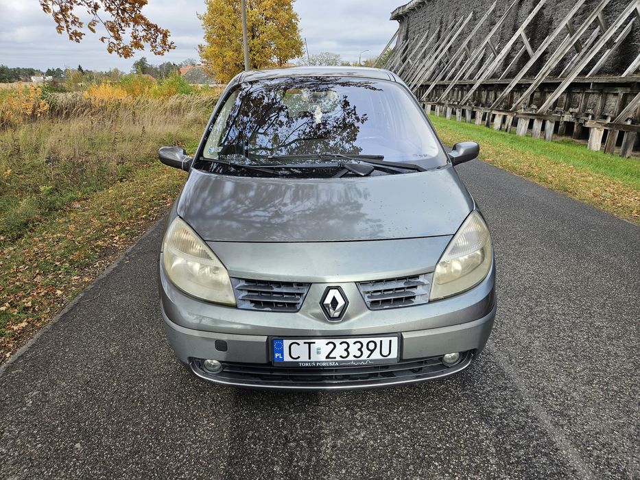 Sprzedam  Renault Scenic 1.6 2004r