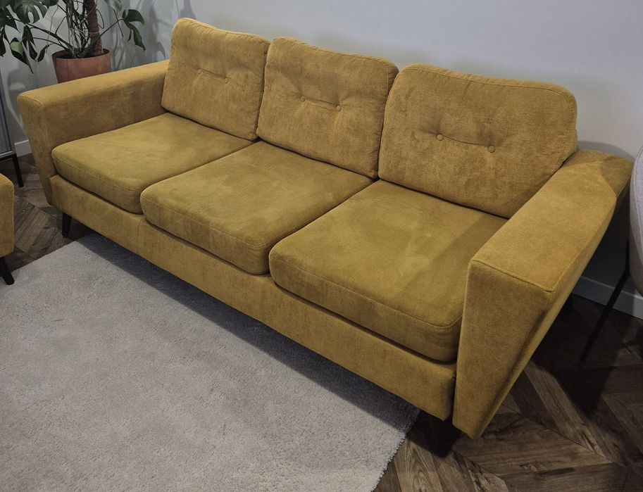 Musztardowa sofa + pufa piekny stan funkcja spania