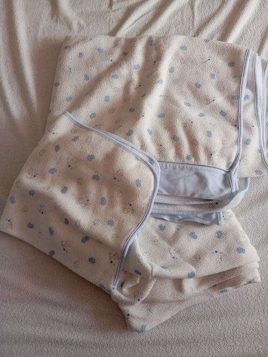 Roupas para berço de bebê