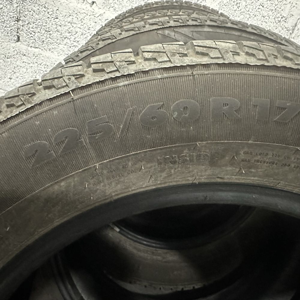 Продам Nokian  SUV 225/60 R17 літо!