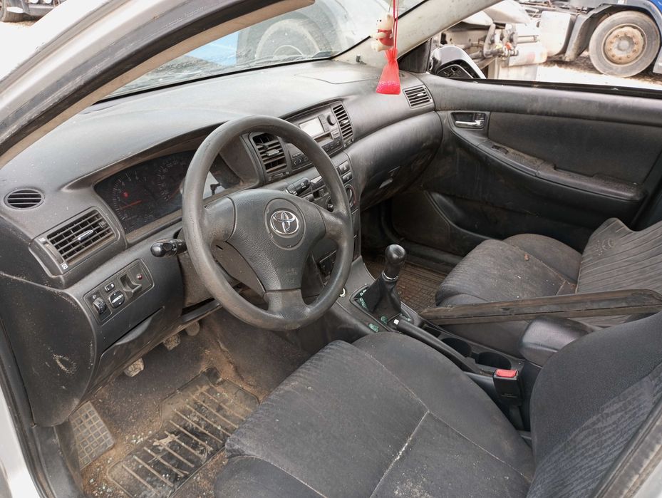 Toyota Corolla E12 na części   01A Silnik 4zzfe