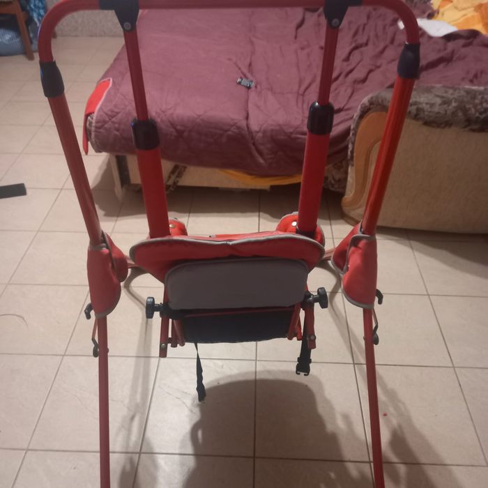 Дитяча качеля та Коляска візочок для ляльки