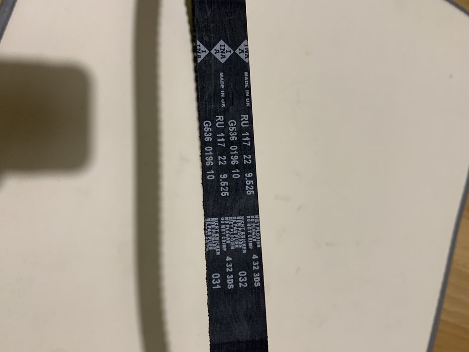 Продам комплект для замены ГРМ на форд Мондео и Фокус 1,4 или 1,6 литр