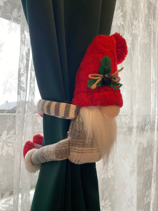 Świąteczne krasnale do zasłon