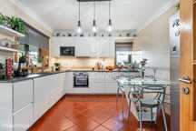 Moradia De Luxo T3 Com Restaurante, Em Fafe