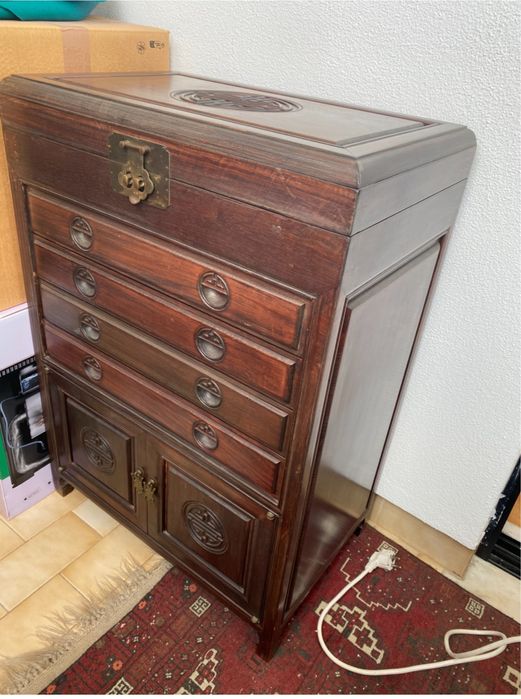 Armário faqueiro em madeira pau rosa