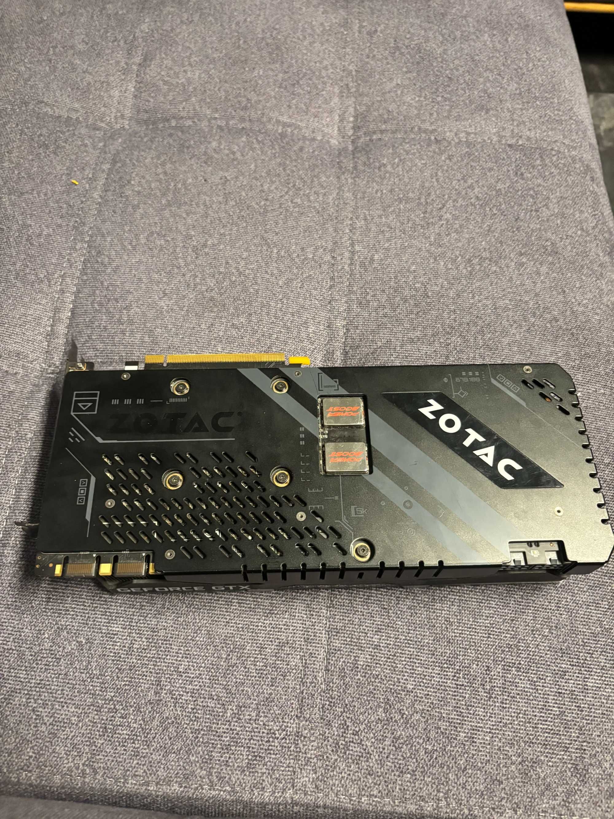komputer stacjonarny |GTX 1070 8gb| INTEL CORE I9-9900K| 32gb RAM