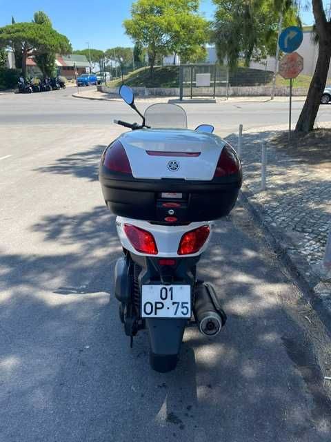 Yamaha XMAX 250 Sport