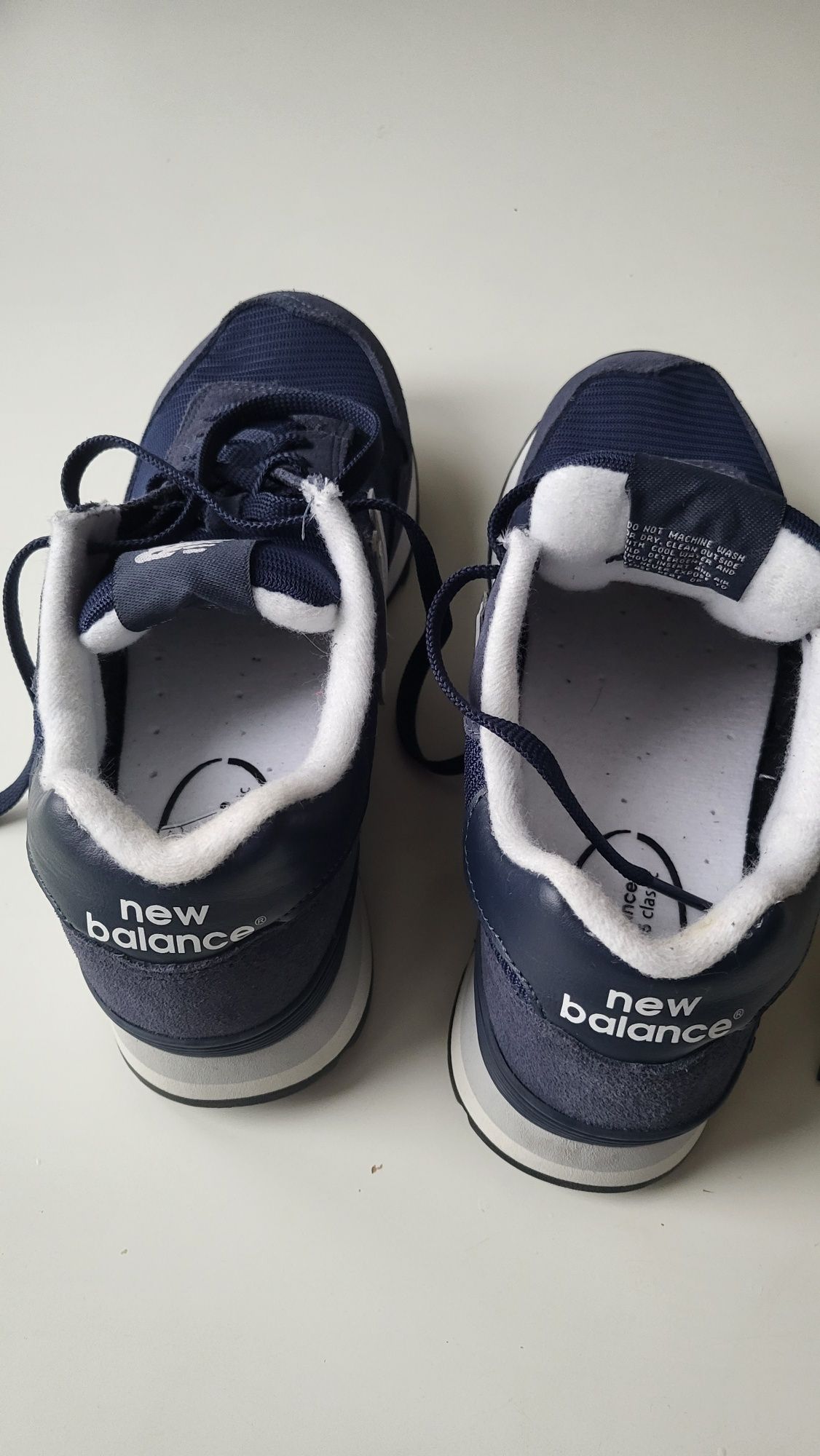 Кросівки New Balanse оригінал 41.5 розмір 26 см
