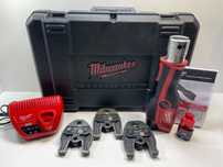 Milwaukee M12 HPT/Акумуляторний прес мілвоке(комплект)