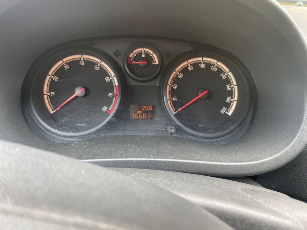 Opel Corsa D 2011 rok 1.3 diesel Niski Przebieg !