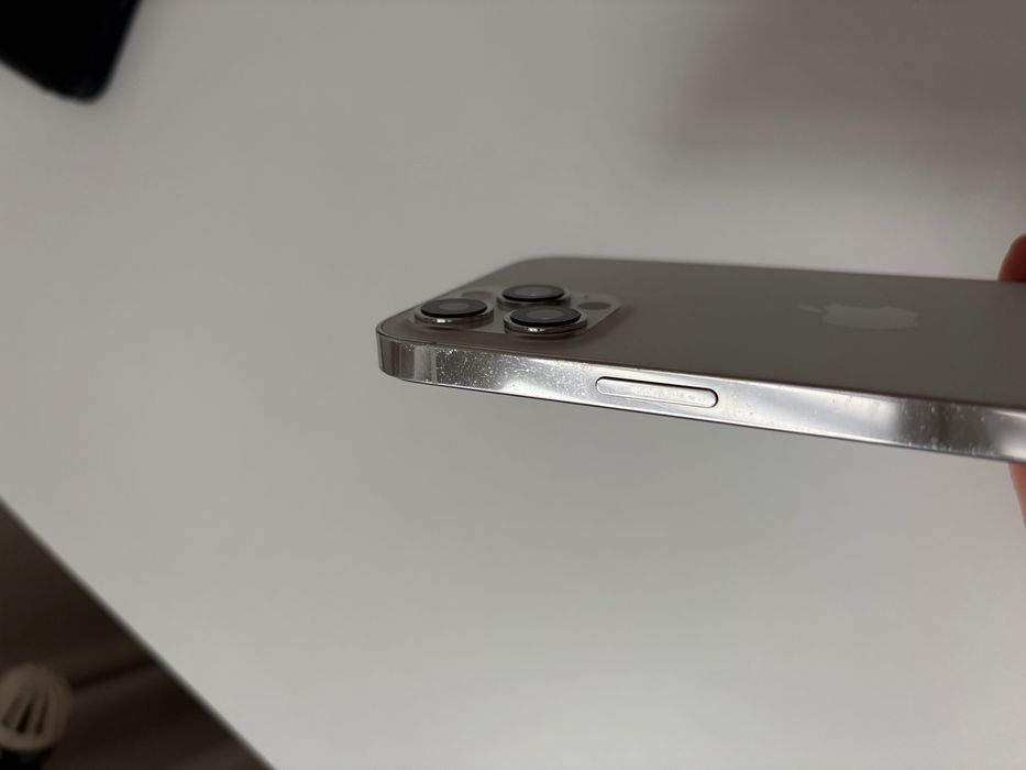 iPhone 12 Pro Max 128 GB – Silver – bardzo dobry stan