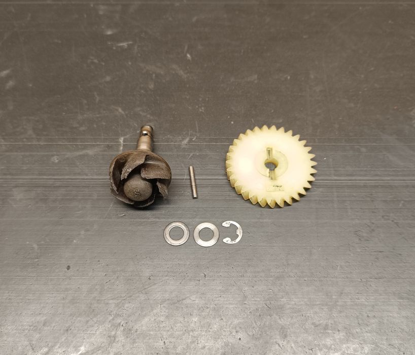 Pompa wody części Yamaha 125 DT R E X TDR TZR KTM lc2 Sachs ZX Derbi