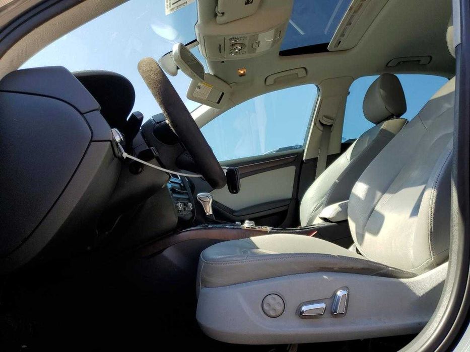 Продам Audi A4 2014