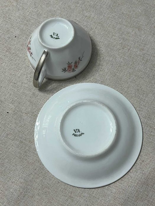 Elegante conjunto de chá/café da Vista Alegre (VA – Portugal)