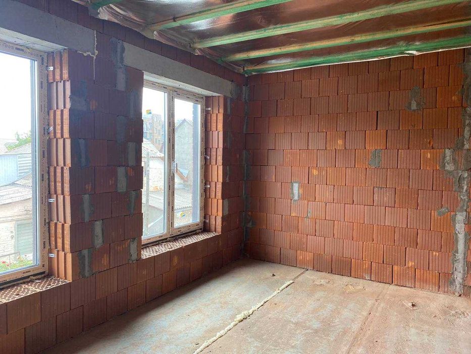 Продам Таун у Передмісті Києва.. Розтермінування