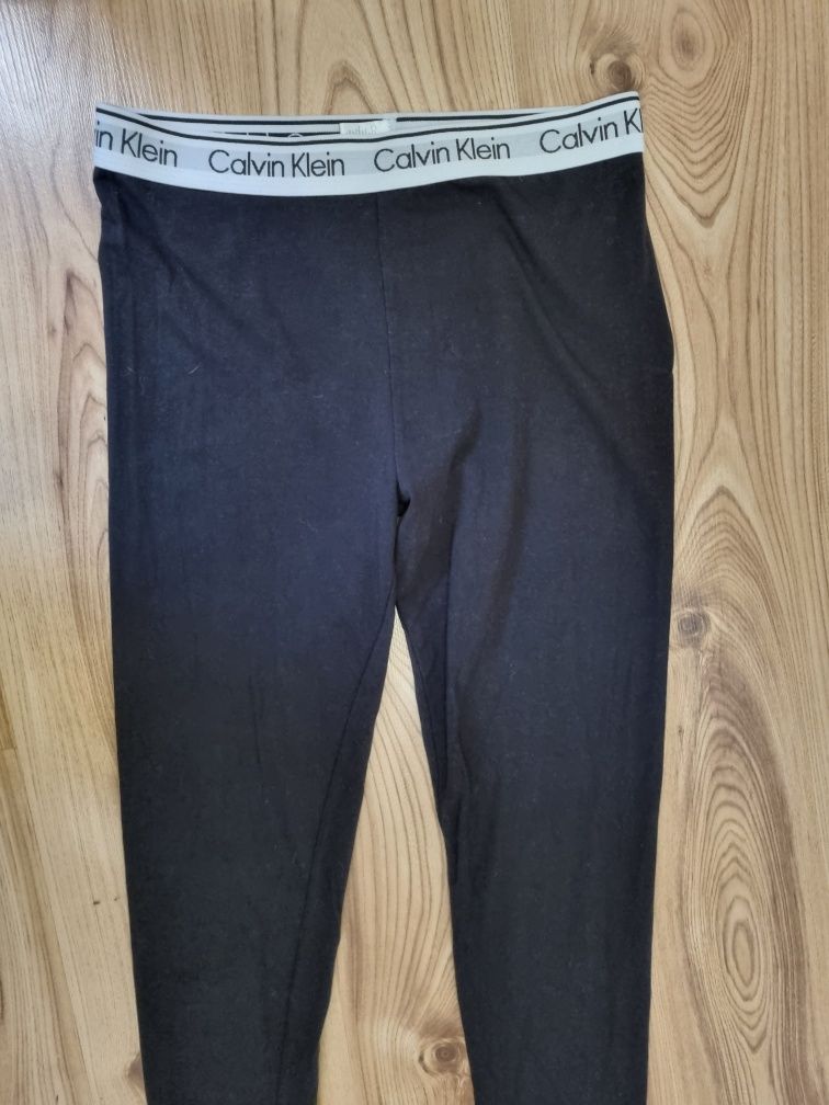 Leginnsy spodnie Calvin Klein L 40 czarne