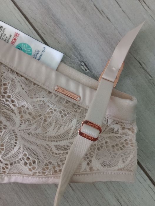 Next pas do pończoch S 36 cielisty