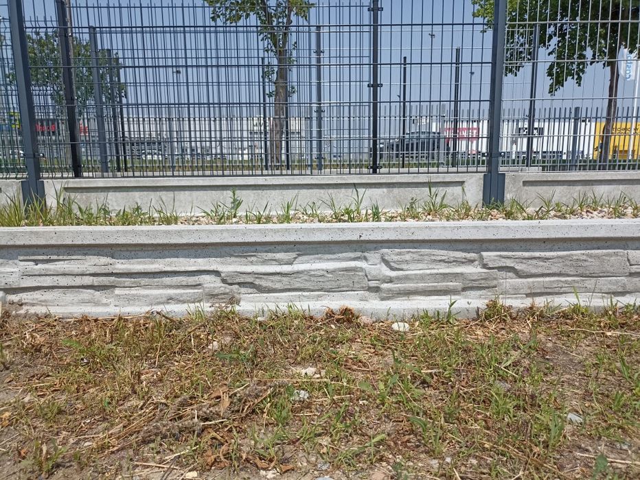 Ogrodzenia panelowe panel bramy furtki słupki płot palety