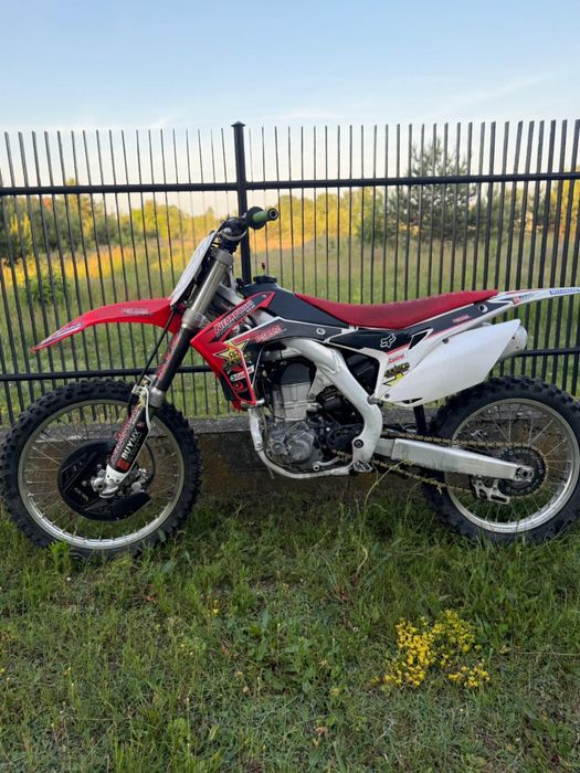 Sprzedam crf450 rok2016