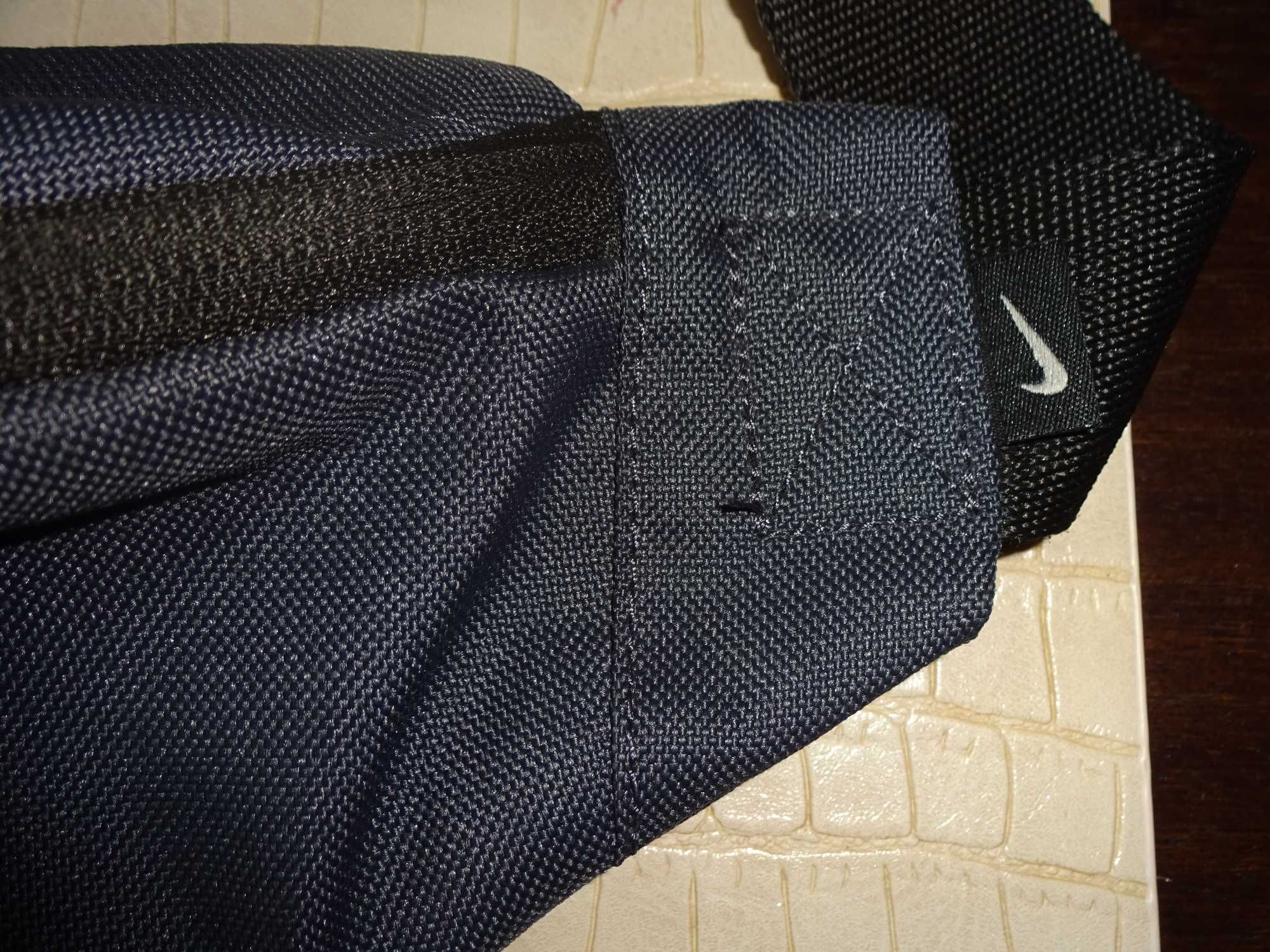 NIKE Just do it oryg. grafitowa duża pojemna sportowa nerka saszetka