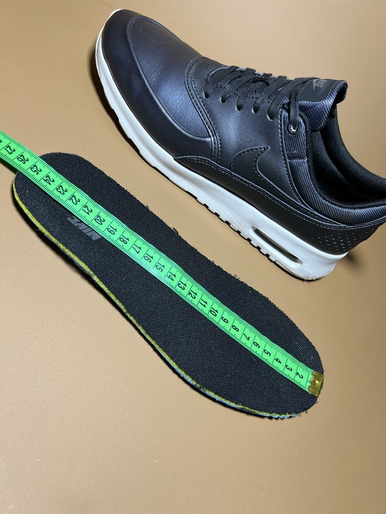 Жіночі кросівки 40р.Nike Air Max Thea SE