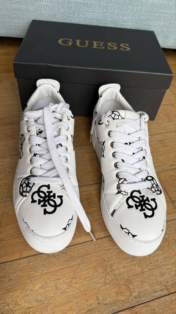 Sneakersy Guess Glanele 4 R. 38