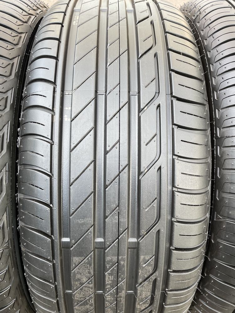 215/55R17 Bridgestone