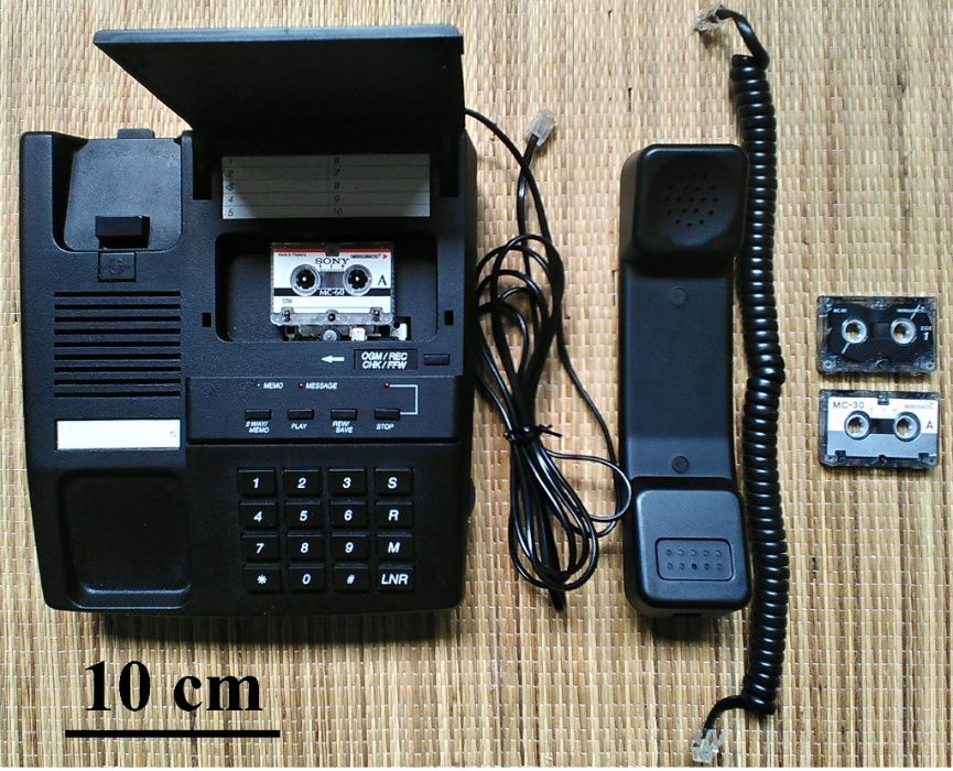 Atendedor Automático de Chamadas e Telefone (Microcassette)