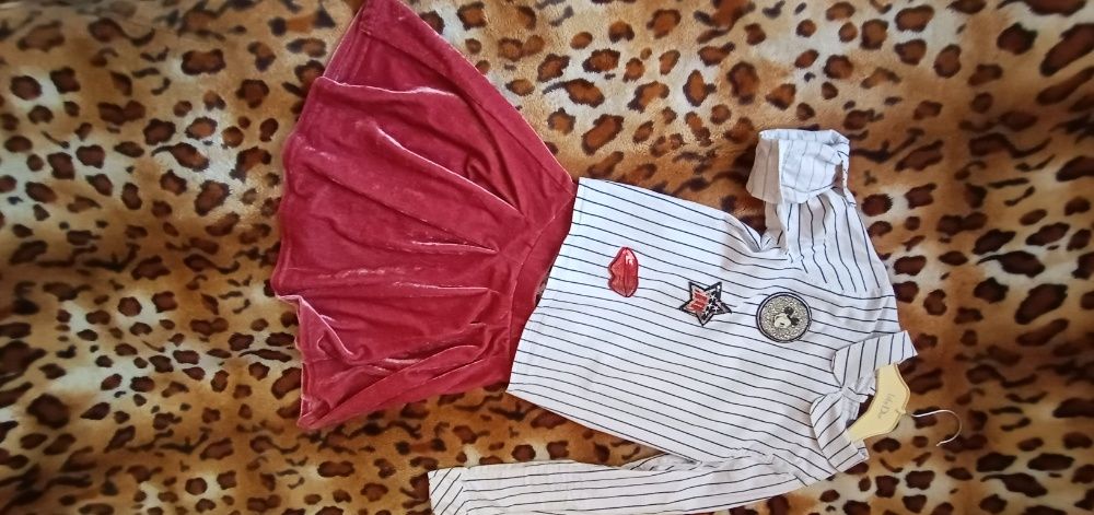 Класснючий комплект блуза рубашка юбка девочке 7-8лет