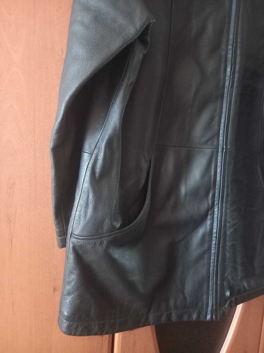 Шкіряна чоловіча куртка, торг