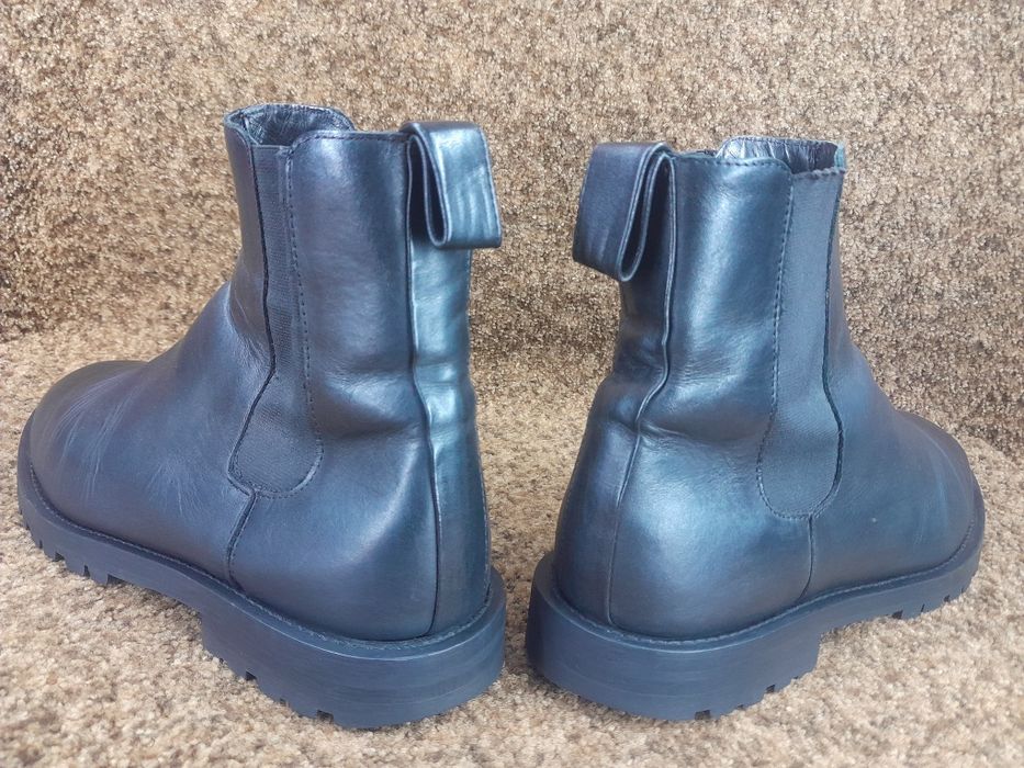 Черевики , чоботи челсі оригінал COS 43 розмір.