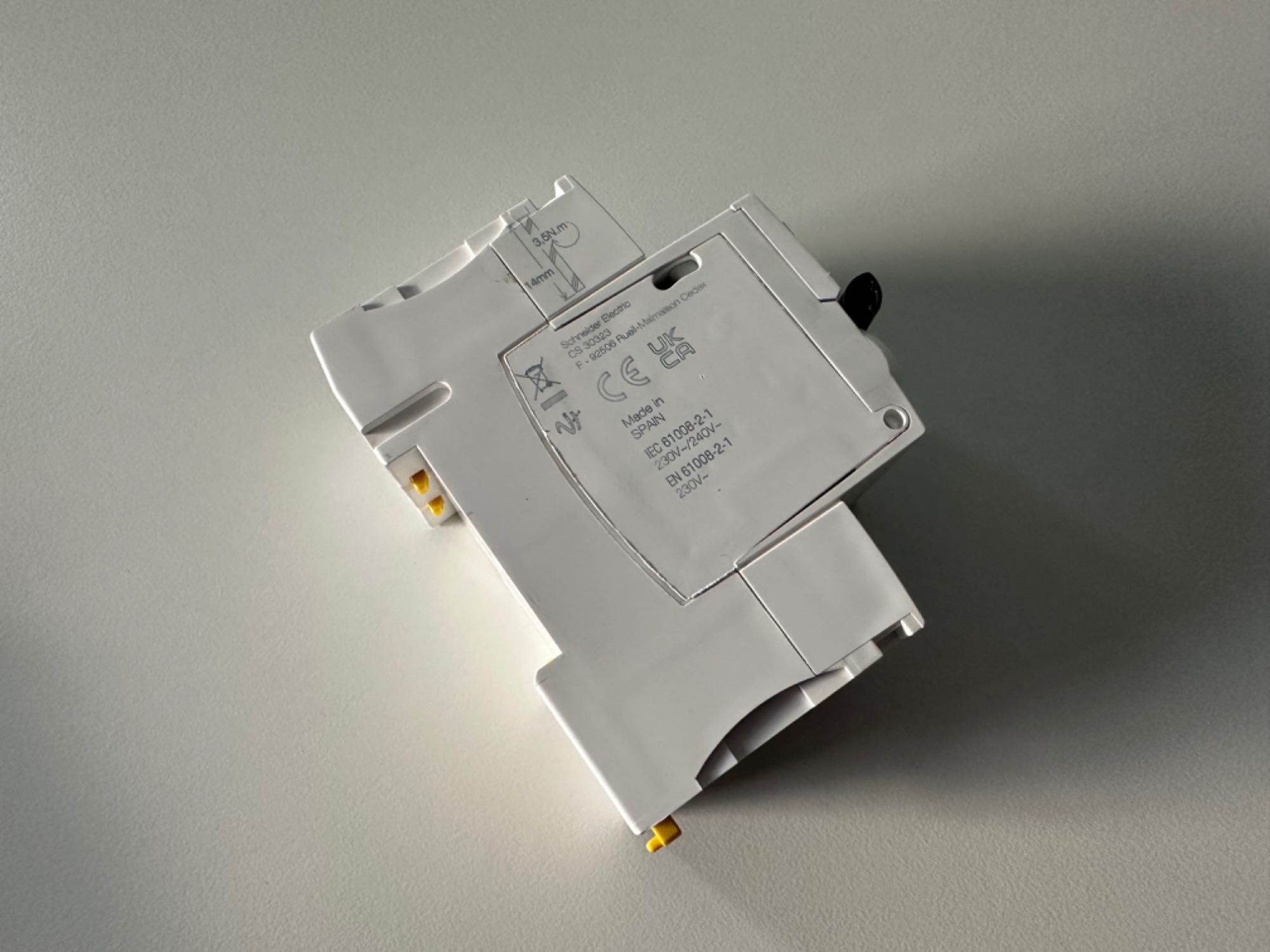 Diferencial Superimunizado Schneider A9R61240 2P 40A 30mA A-SI Novo