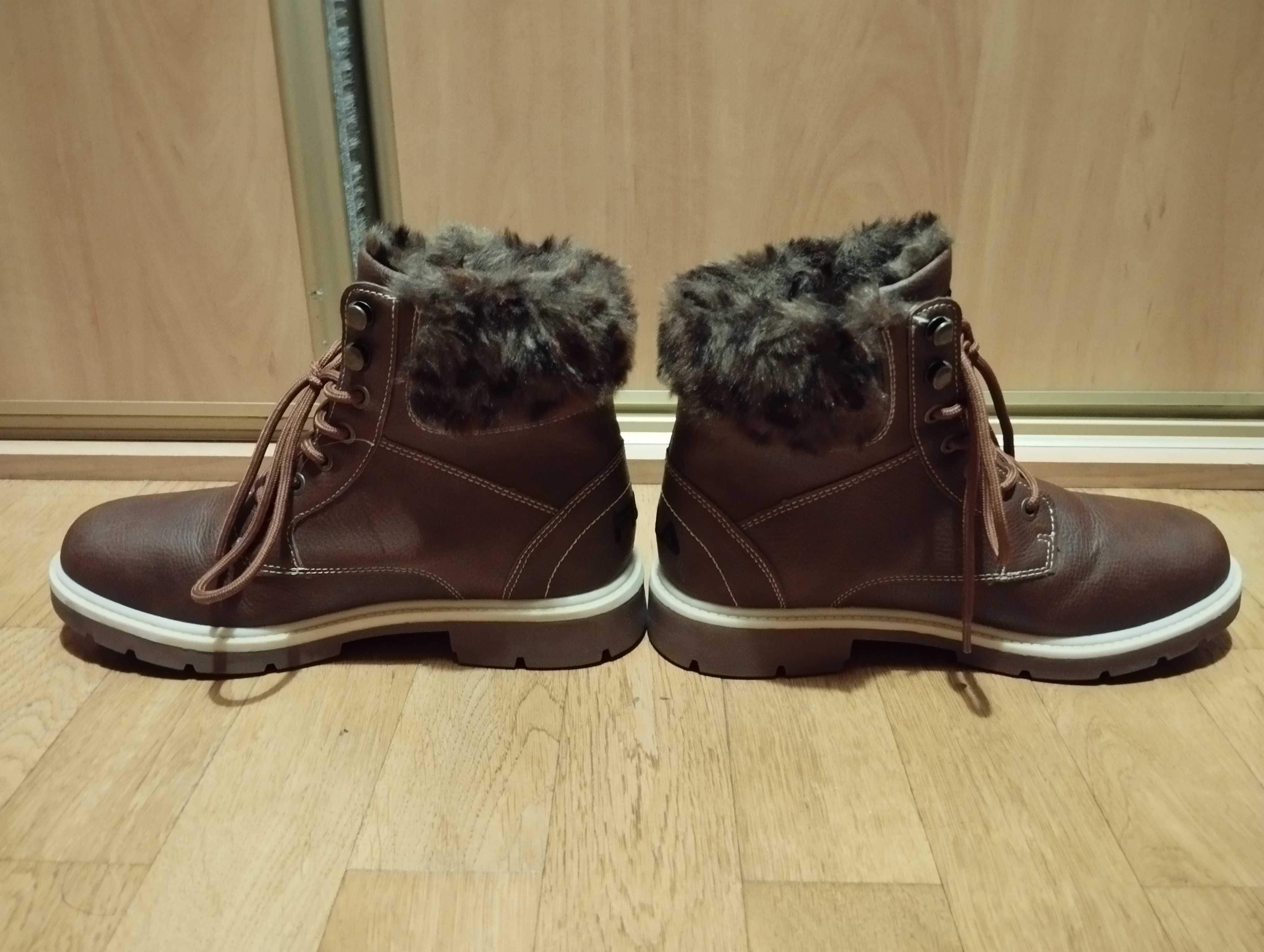 Brązowe buty zimowe/trapery/workery FILA z futerkiem rozmiar 40 - NOWE
