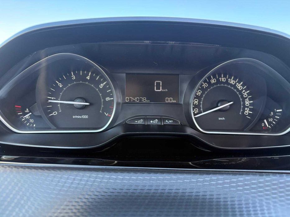 Peugeot 208 1.2 PureTech Style