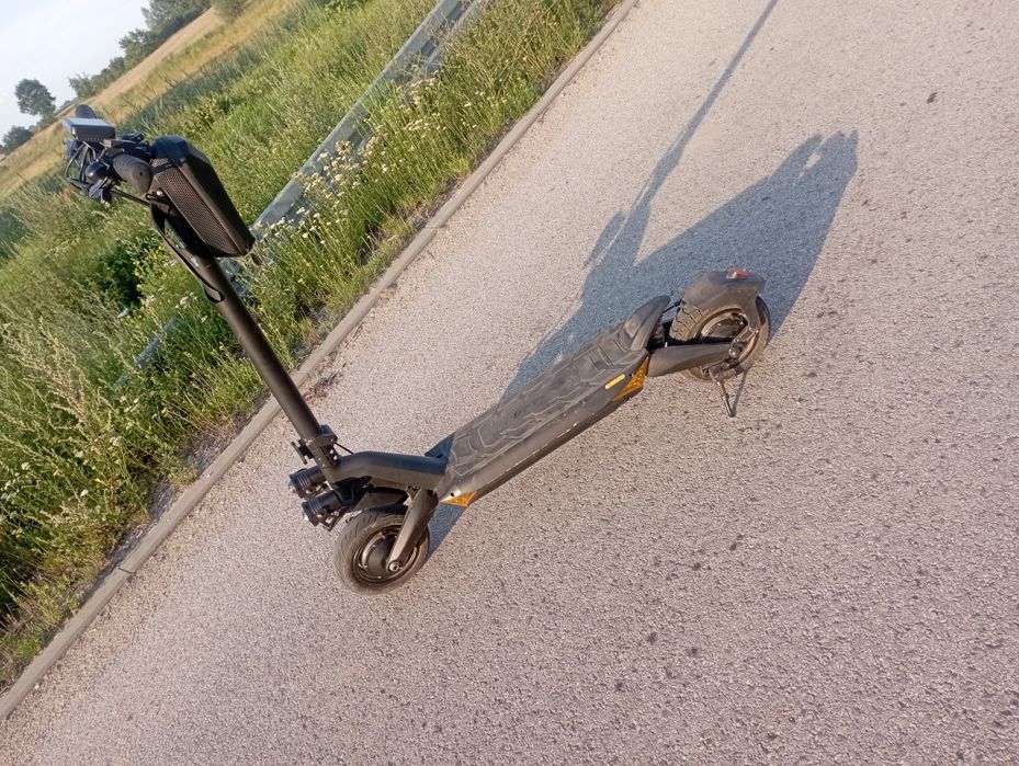 Hulajnoga elektryczna