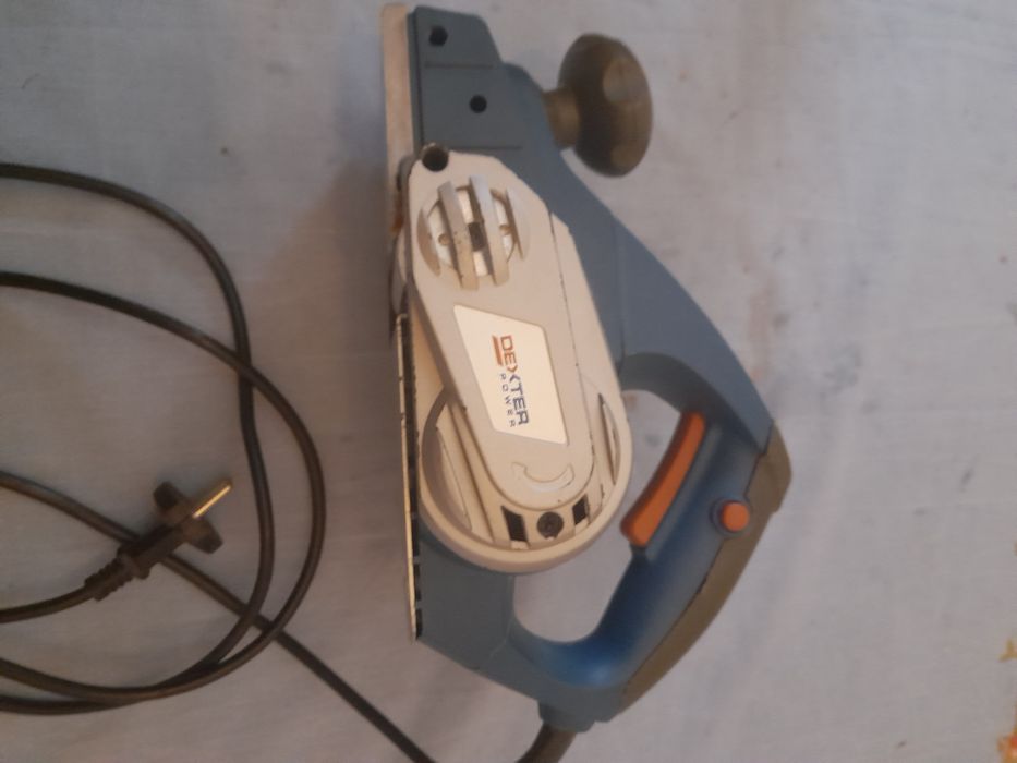 Plaina elétrica DEXTER