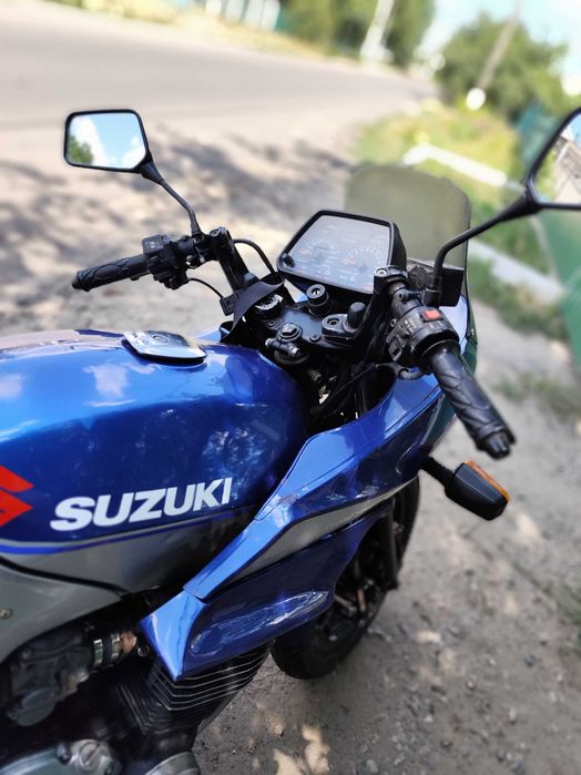 Продам мотоцикл SUZUKI GSX 750 ES