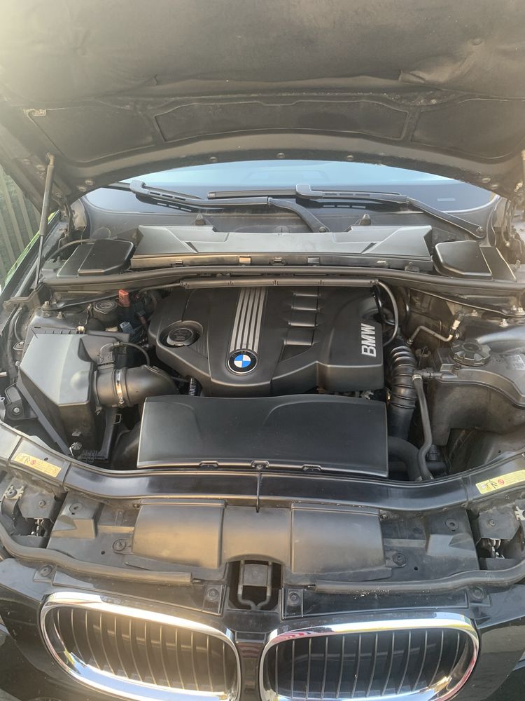 BMW 320D touring e91( 177cv) Pack M ( original)