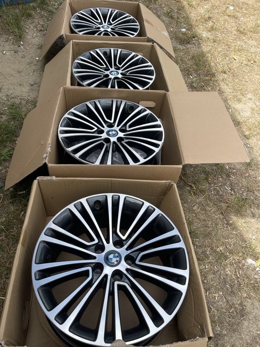 Диски оргінал 5х112 bmw g30 g31 R18 стиль 634