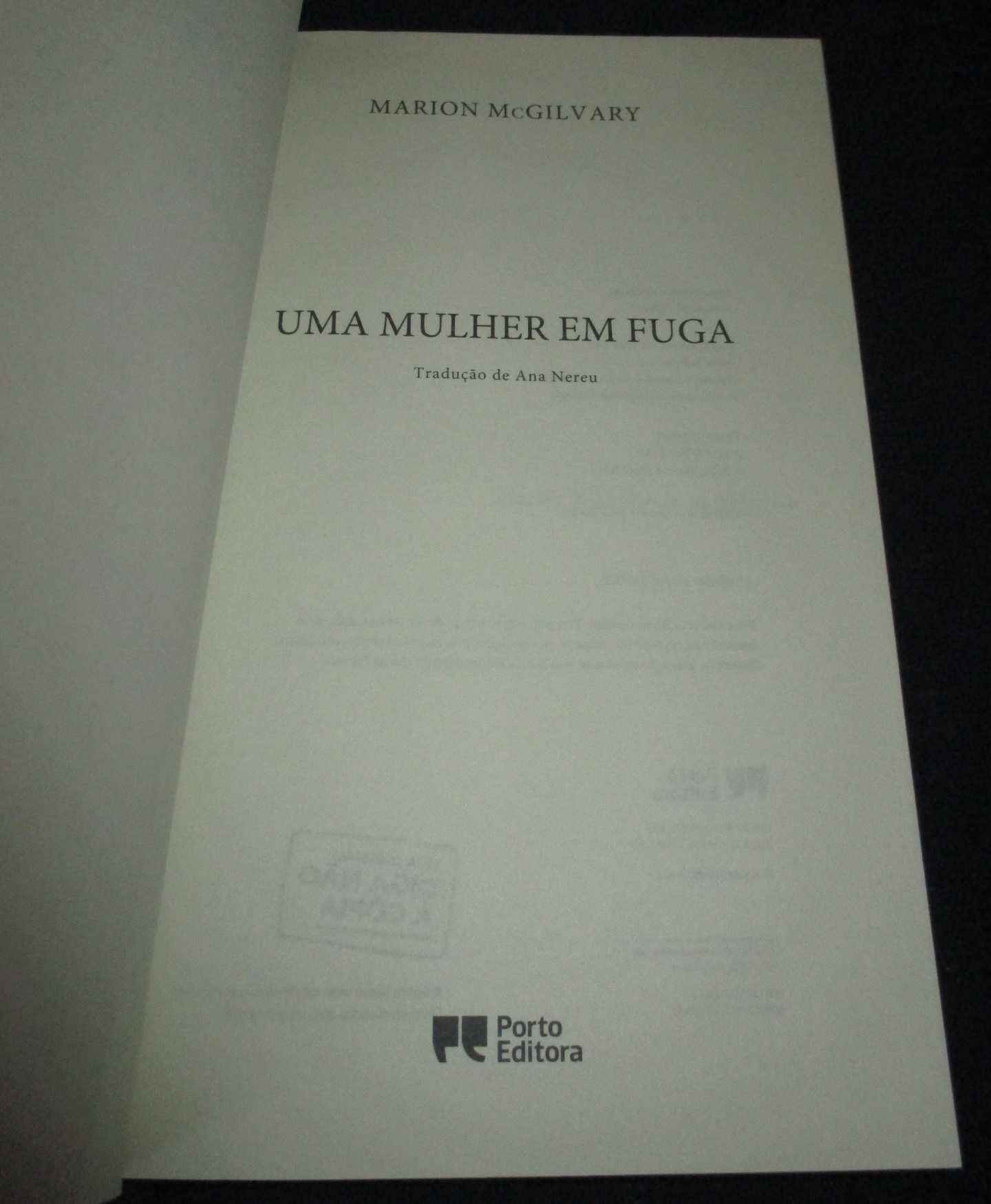 Livro Uma mulher em fuga Marion McGilvary