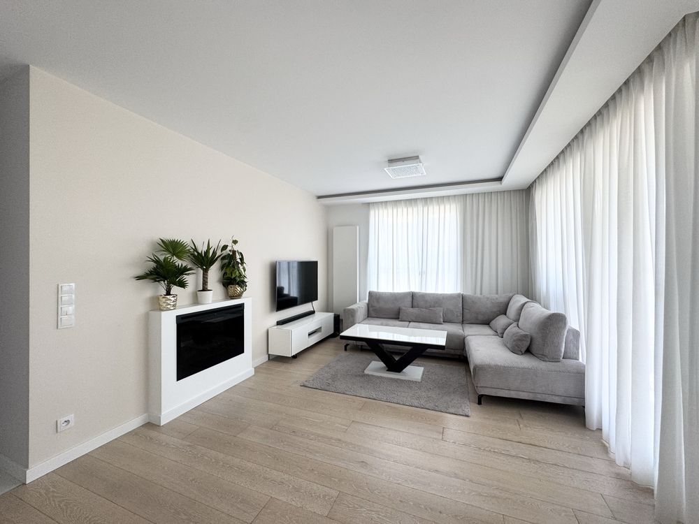 Apartament 3 pokojowy na sprzedaż+garaz+komórka lokatorska