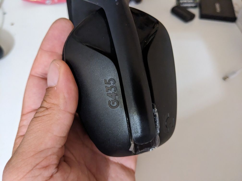 Беспровідні навушники Logitech G435 Wireless