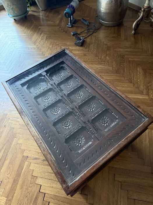 Stół Indyski palisander rzezbiony 90x60x46cm idealny stan