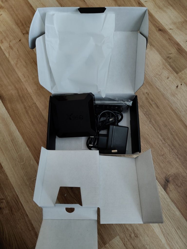 Disney+ Player TVN Android 10 TV Box 2,4G,WiFi,4K,HDR Netflix,YouTube