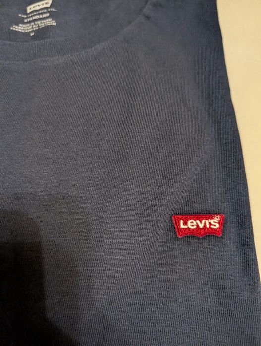 T-shirt M Levis azul marinho