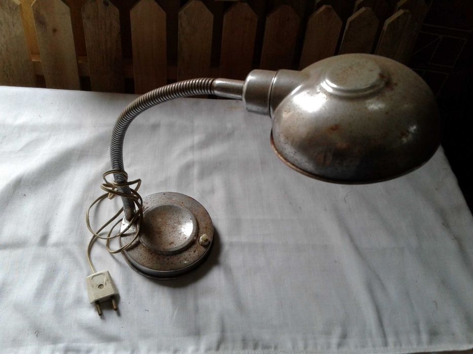 Candeeiro antigo de secretária