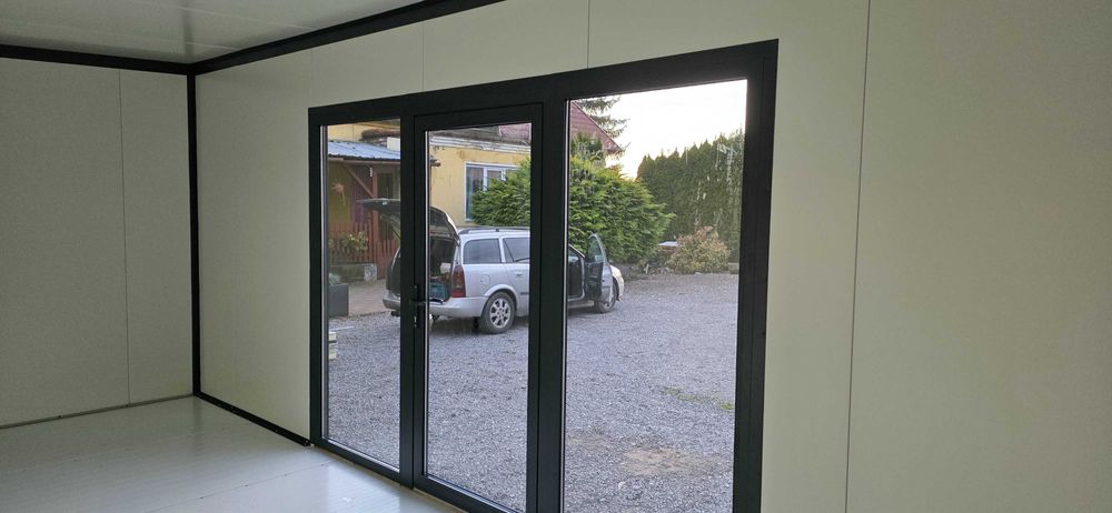 Pawilonu 7x3 handlowy, usługowy, biurowy,  uchwyty pod HDS'a