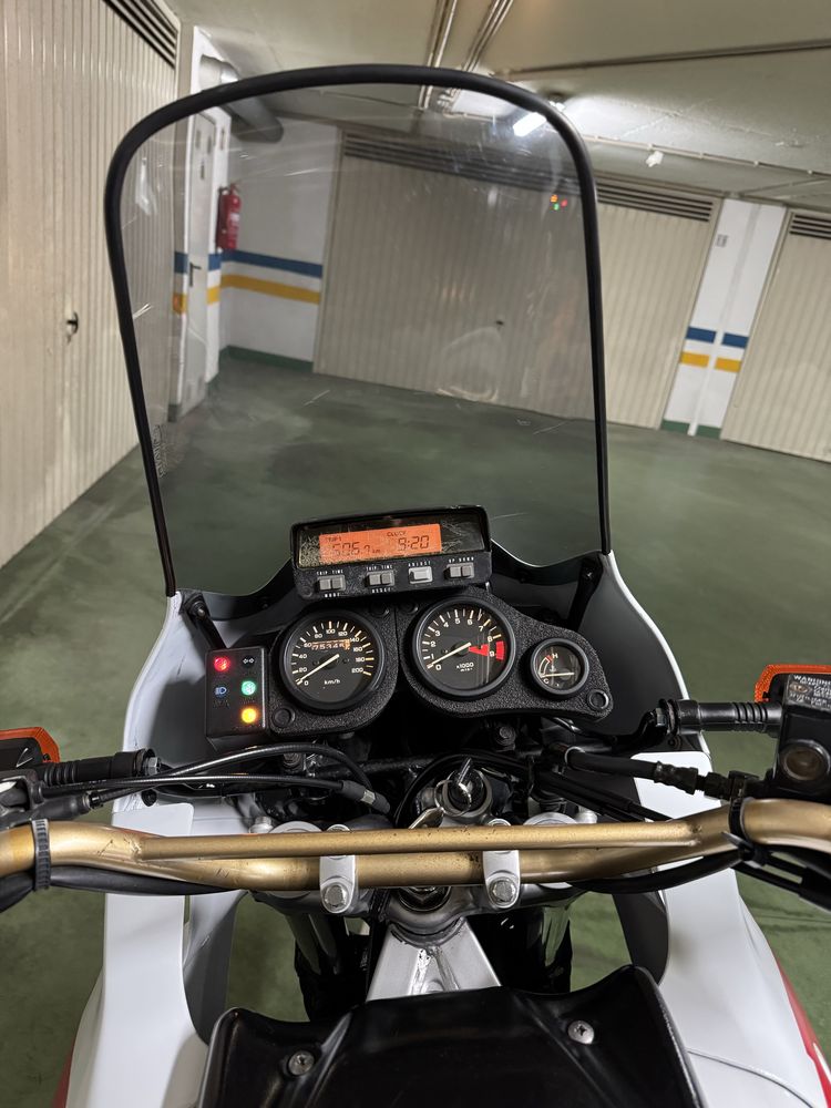 Honda Africa Twin XRV 750 RD07